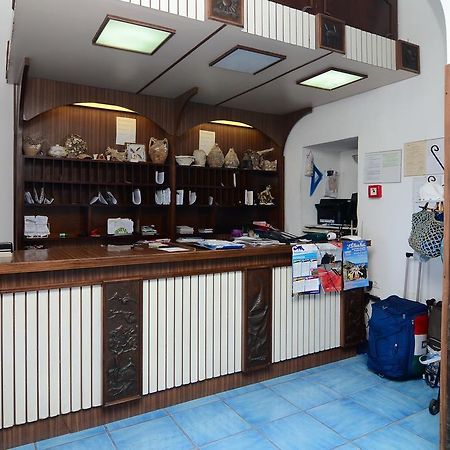 Hotel Terme Marina Lacco Ameno  ภายนอก รูปภาพ