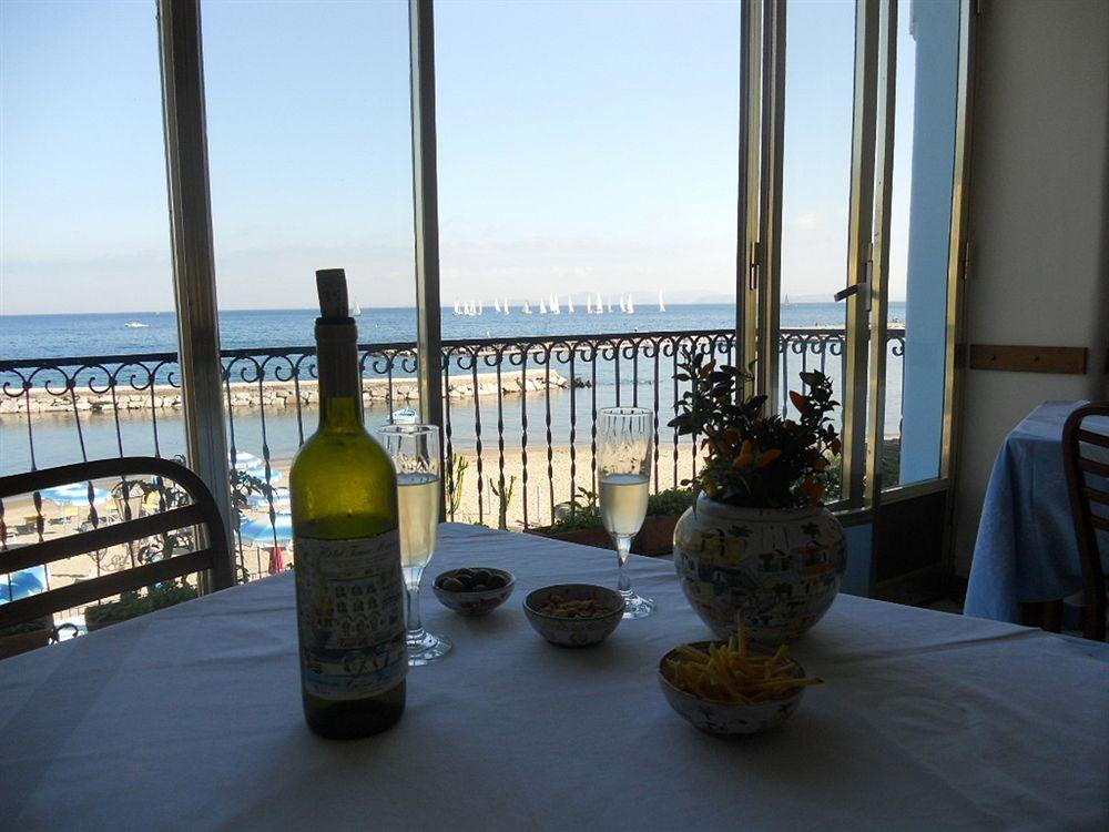 Hotel Terme Marina Lacco Ameno  ภายนอก รูปภาพ