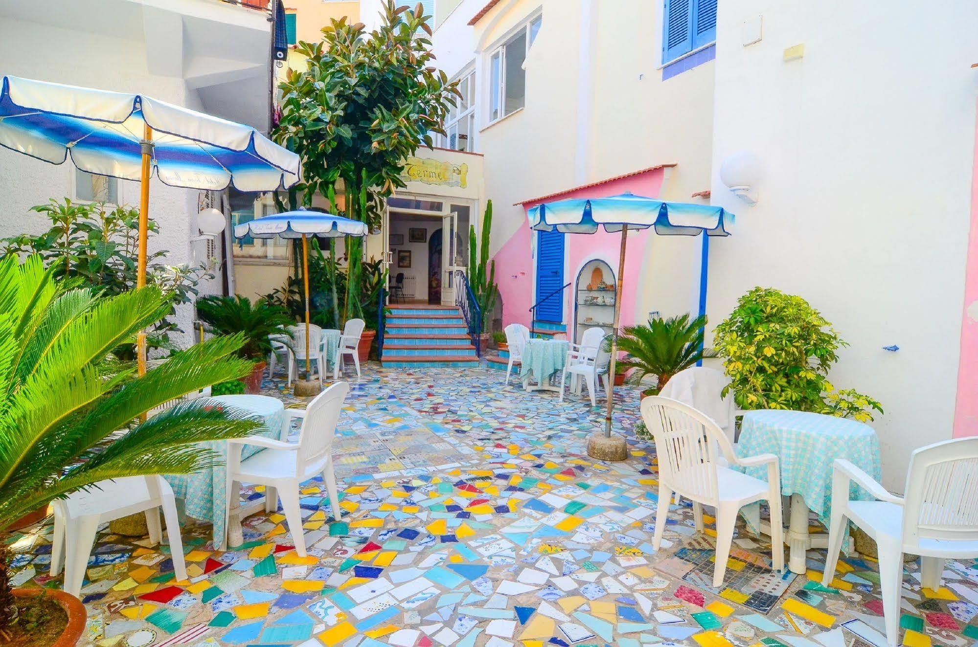 Hotel Terme Marina Lacco Ameno  ภายนอก รูปภาพ