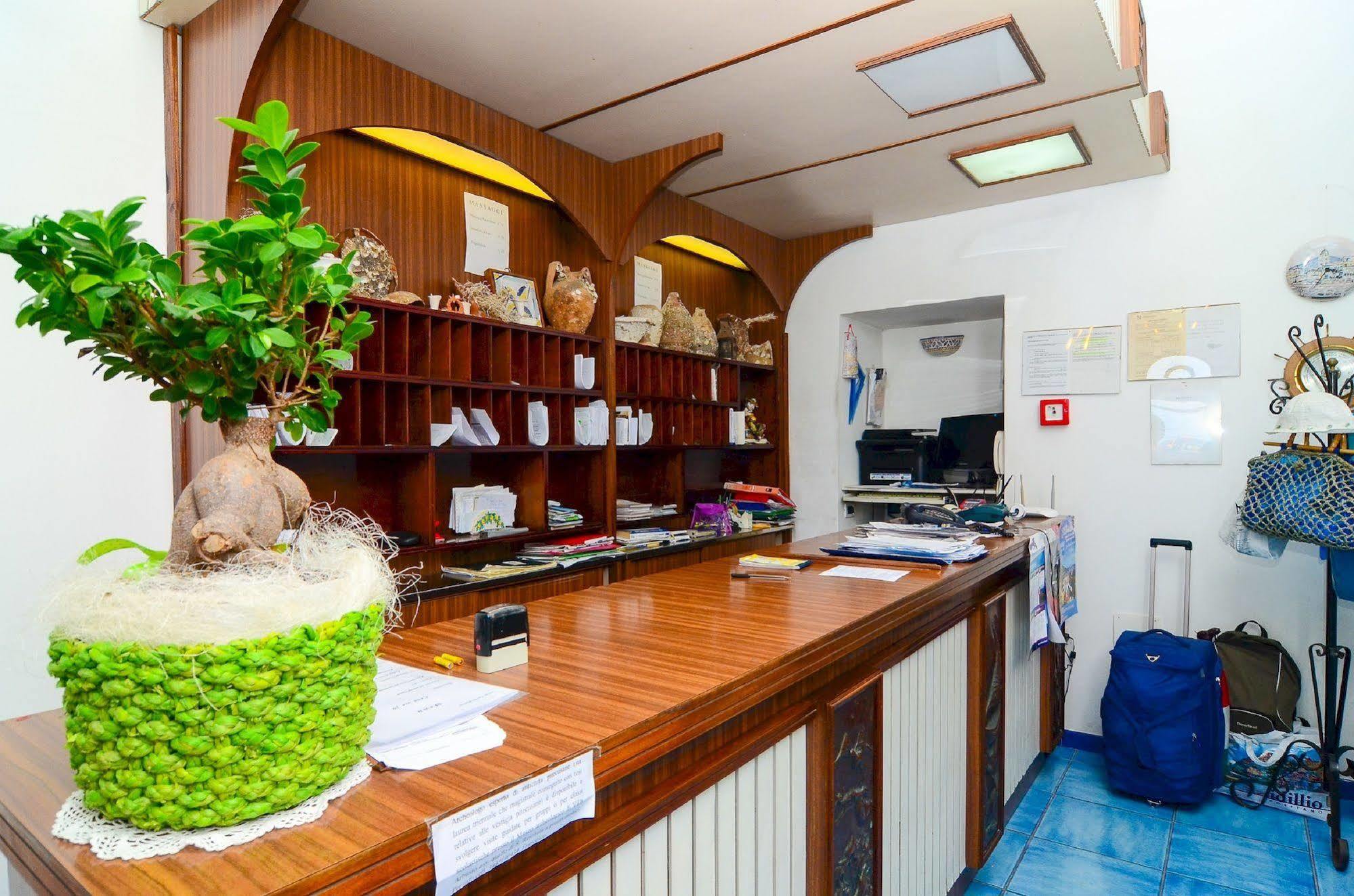 Hotel Terme Marina Lacco Ameno  ภายนอก รูปภาพ