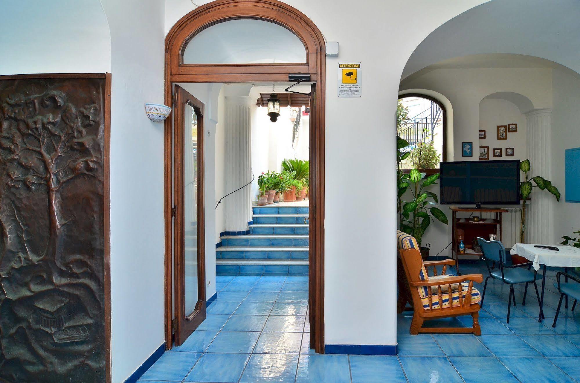 Hotel Terme Marina Lacco Ameno  ภายนอก รูปภาพ