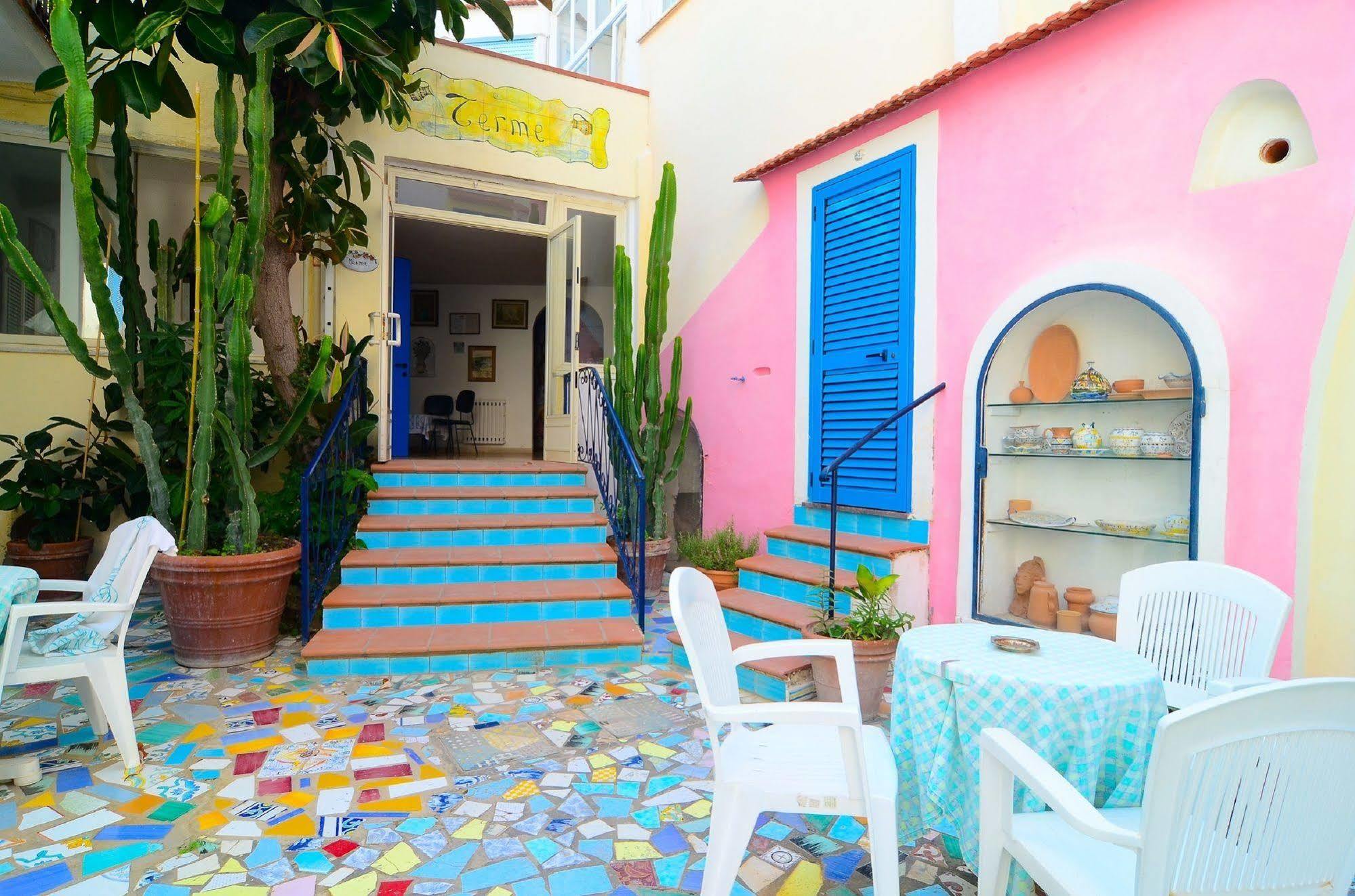 Hotel Terme Marina Lacco Ameno  ภายนอก รูปภาพ